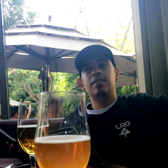 Meet your Posher, Edwin - Picture 1 of 1